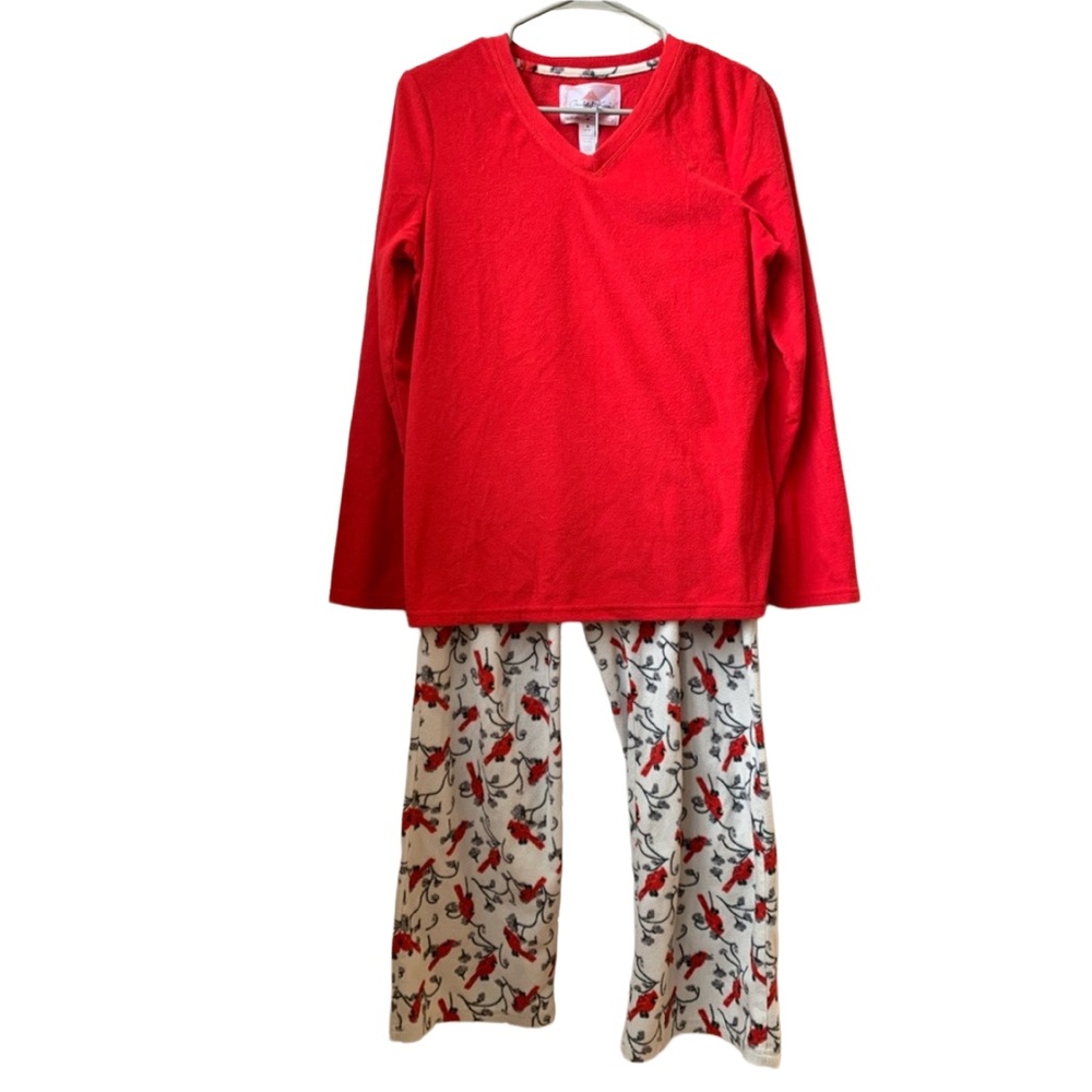 GOODNIGHT KISS Women’s Red Black Gray and White Cardinal Print Fleece Pajama Set
